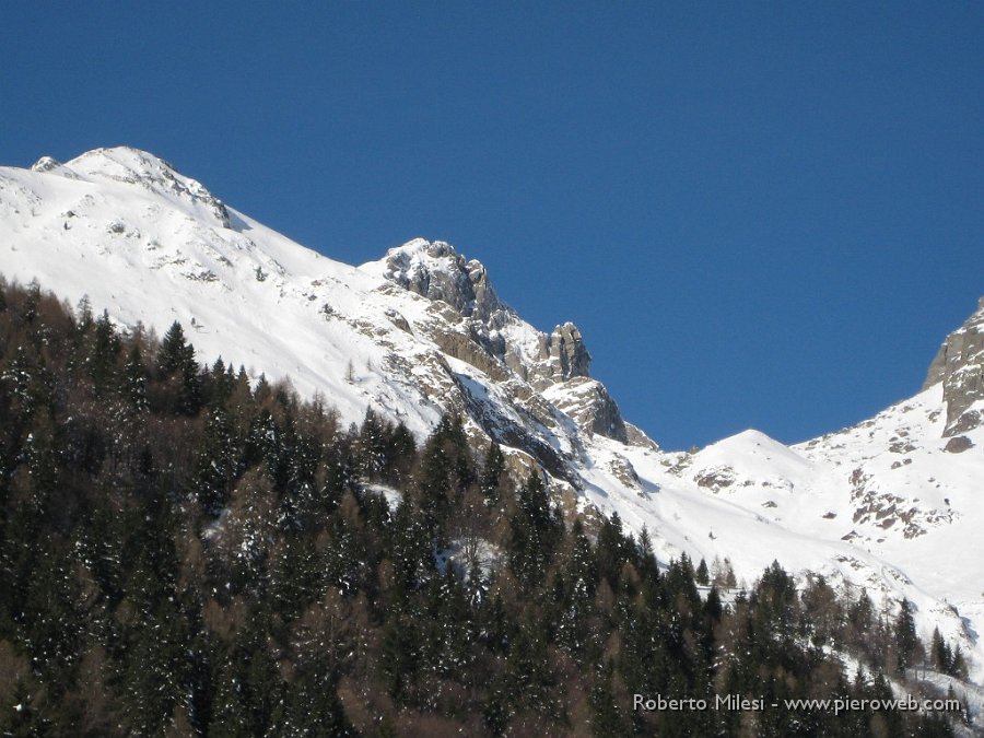 01 Vista della sfinge e pizzo tre signori.JPG - 01 Vista della sfinge e Pizzo Tre Signori